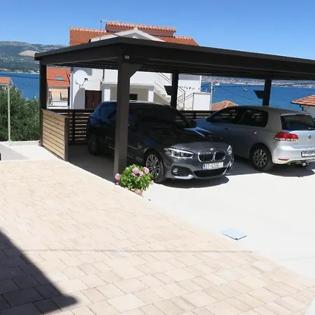 Belmat Apartman Trogir