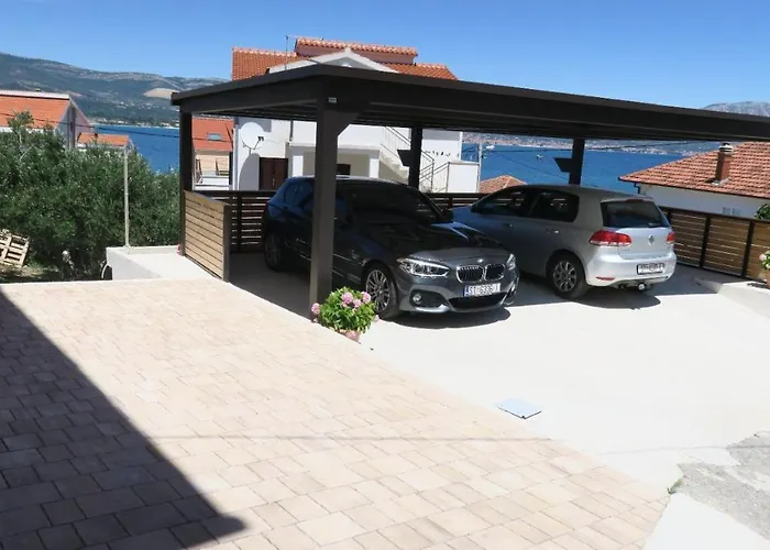 Belmat Appartement Trogir